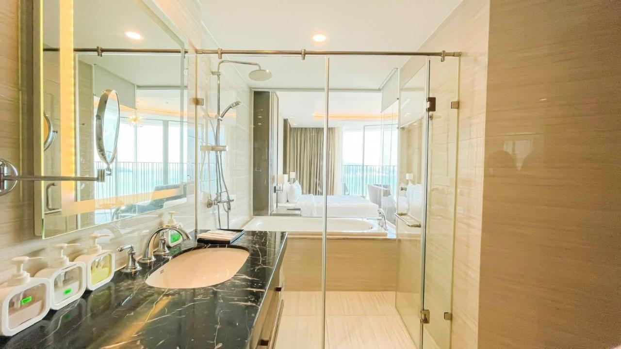 Panorama Luxury Sea View Apartment Nha Trang Exterior foto